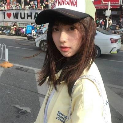 海边的白房子